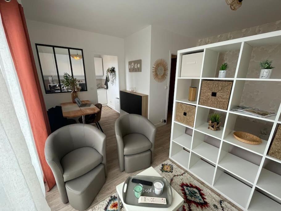 Appartement T1 - Parking - 4min De L'intramuros - Linge Inclus